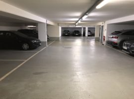 2 grands parkings secteur Saint Dominique